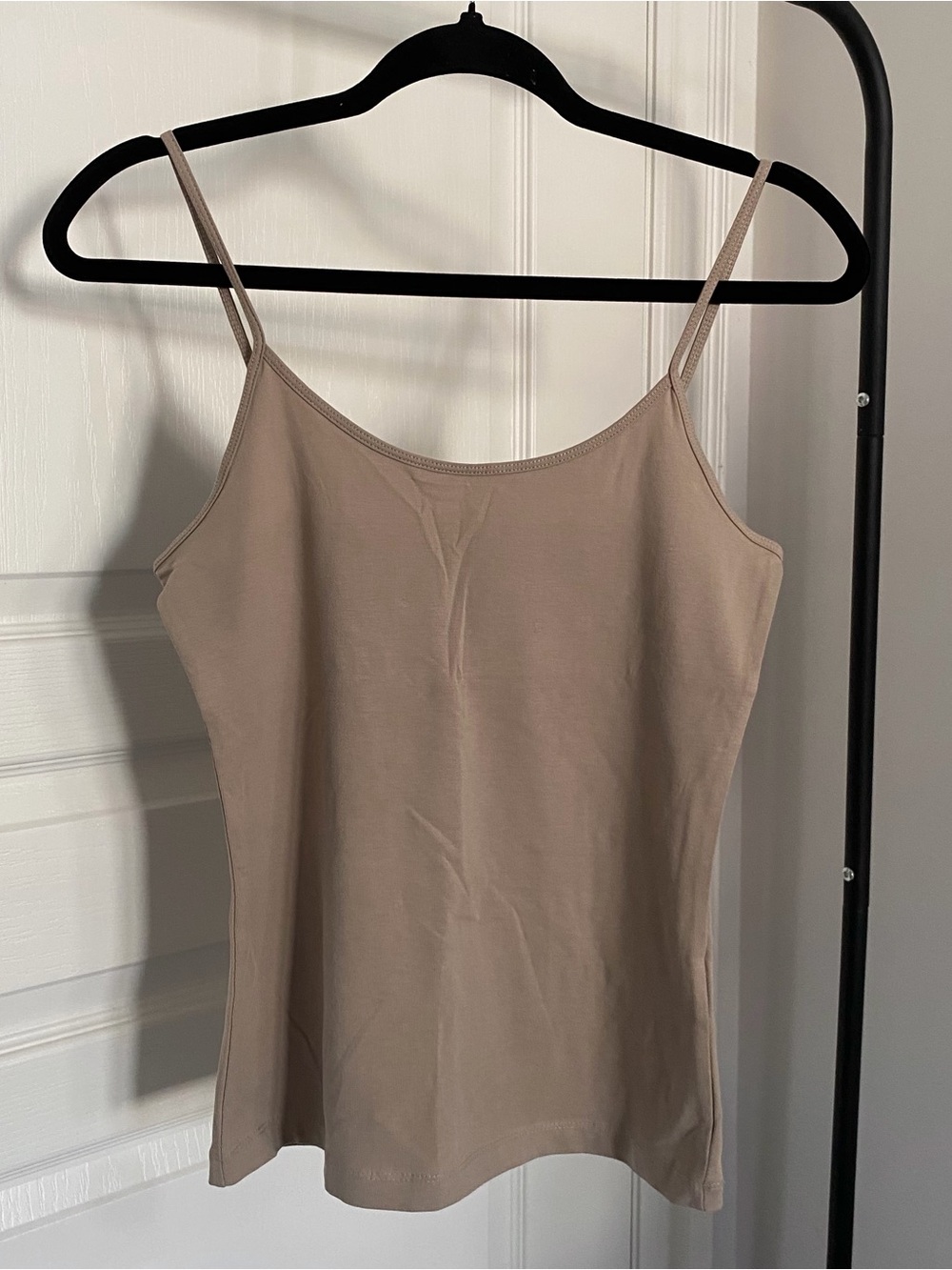 (NWOT) H&M Spaghetti Strap Tank Top